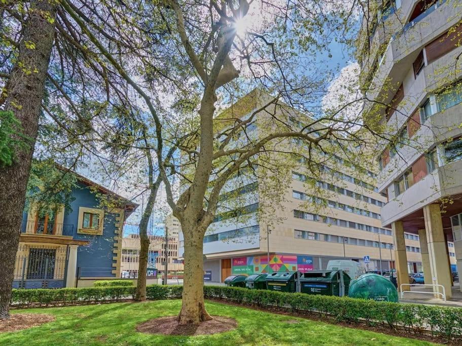 Apartamento Salesianos By Clabao Pamplona Exteriör bild